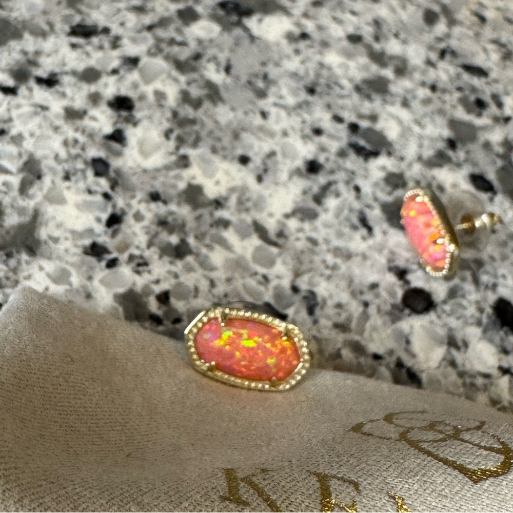 Kendra Scott Coral Opal Stud Earrings - Picture 3 of 4